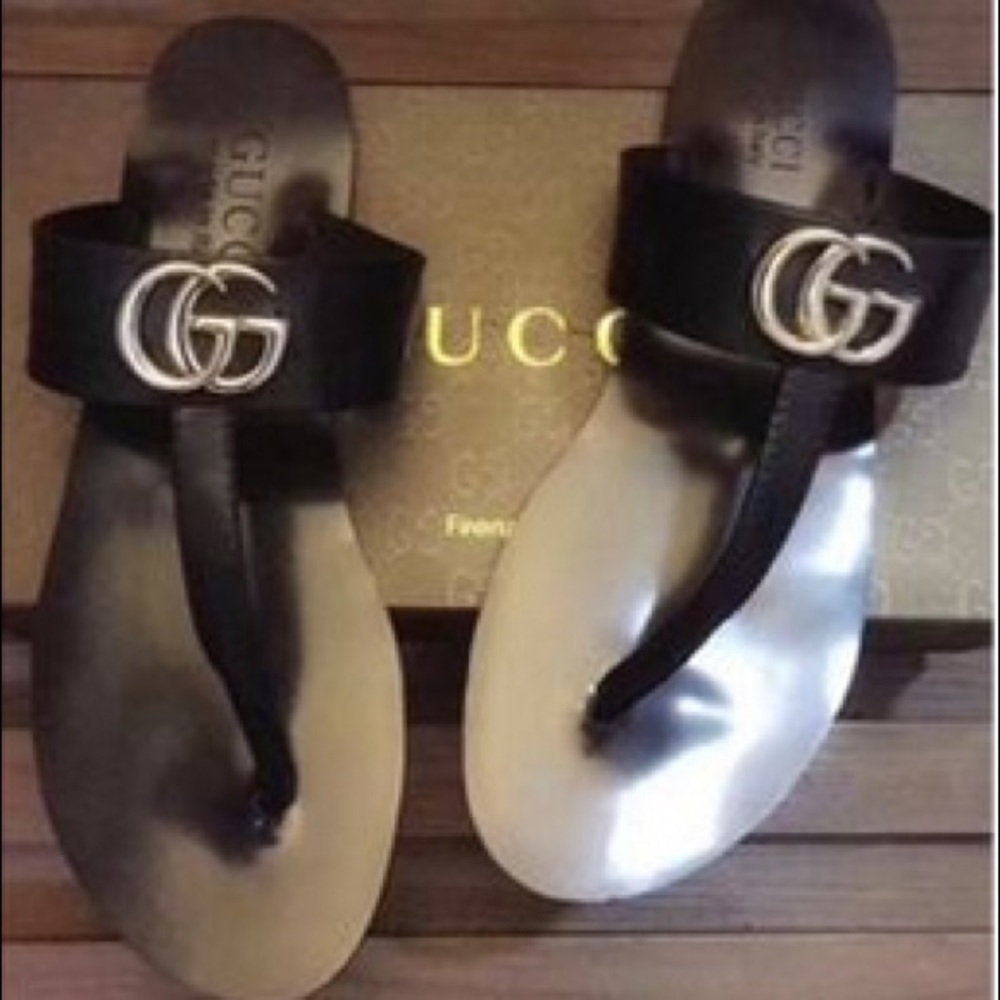 Brand New Gucci flip flops eu 38-44